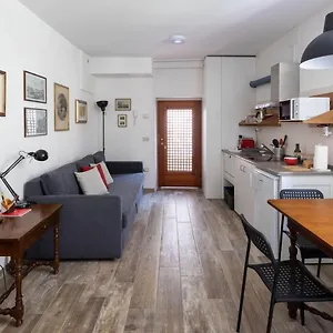  Apartment Campiello Zen Garden Italy