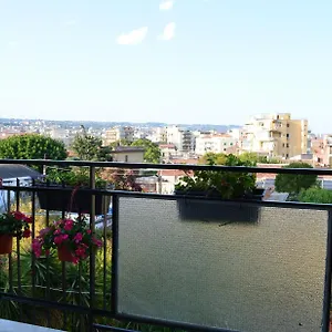https://da-aloisia-casa-vacanze.taorminaitalyhotels.com