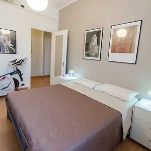  Apartment Roomy Italy